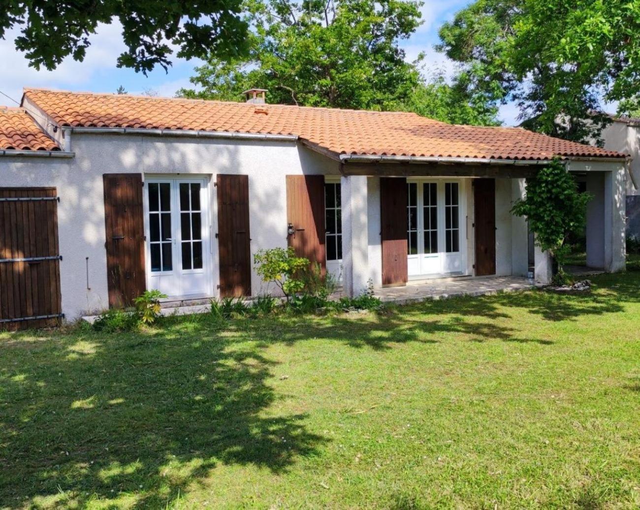 Maison A 8 Min A Pied De La Plage Avec Jardin Clos Et Ombrage Saint-Georges-d'Oleron Buitenkant foto